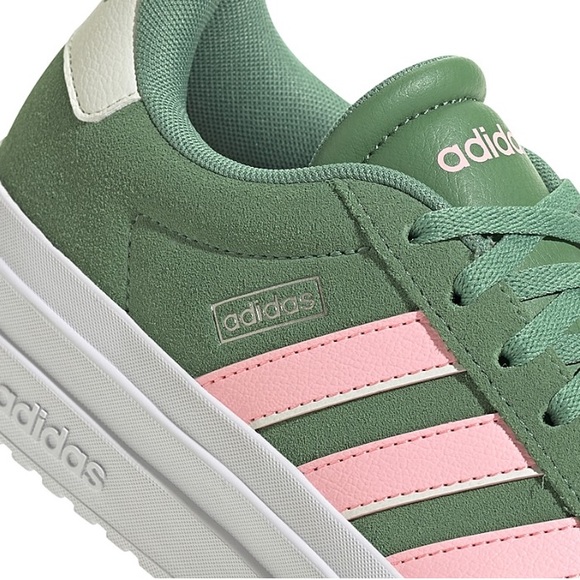 Adidas VL court shoes - Picture 9 of 10